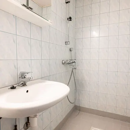 2ndhomes Charming 1br In Yrjoenkatu